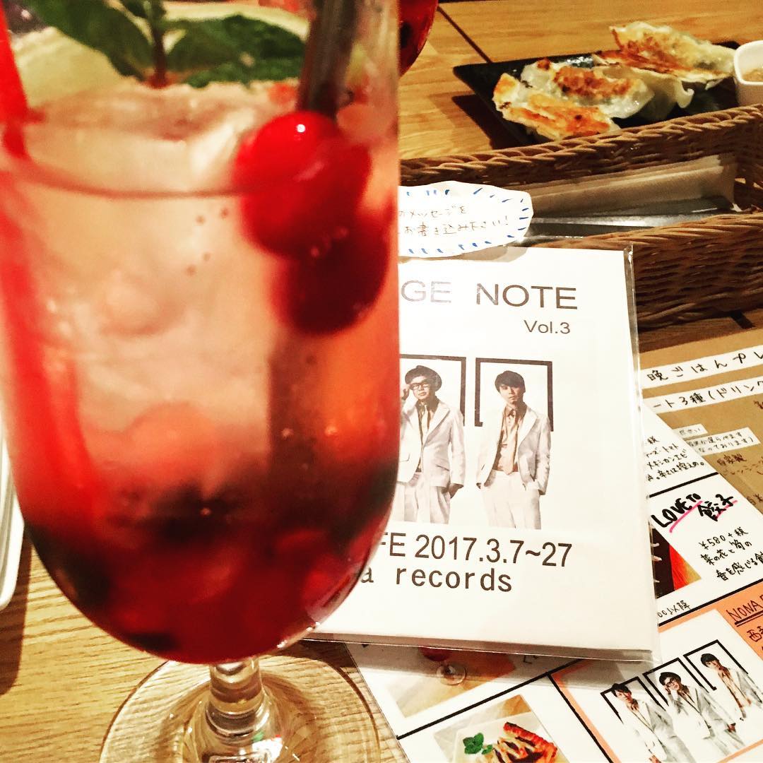 mona records 매장 이미지