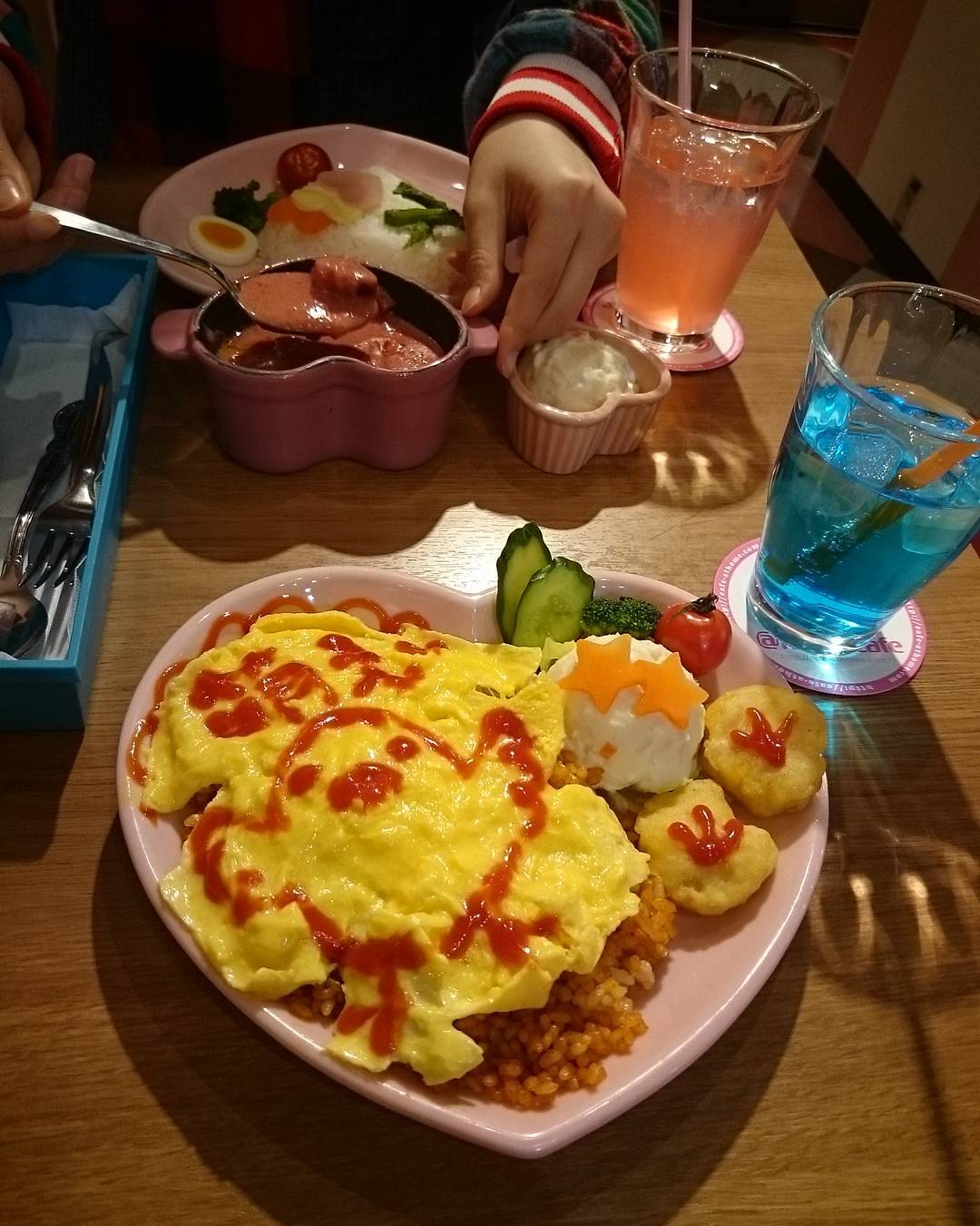 at home cafe 매장 이미지
