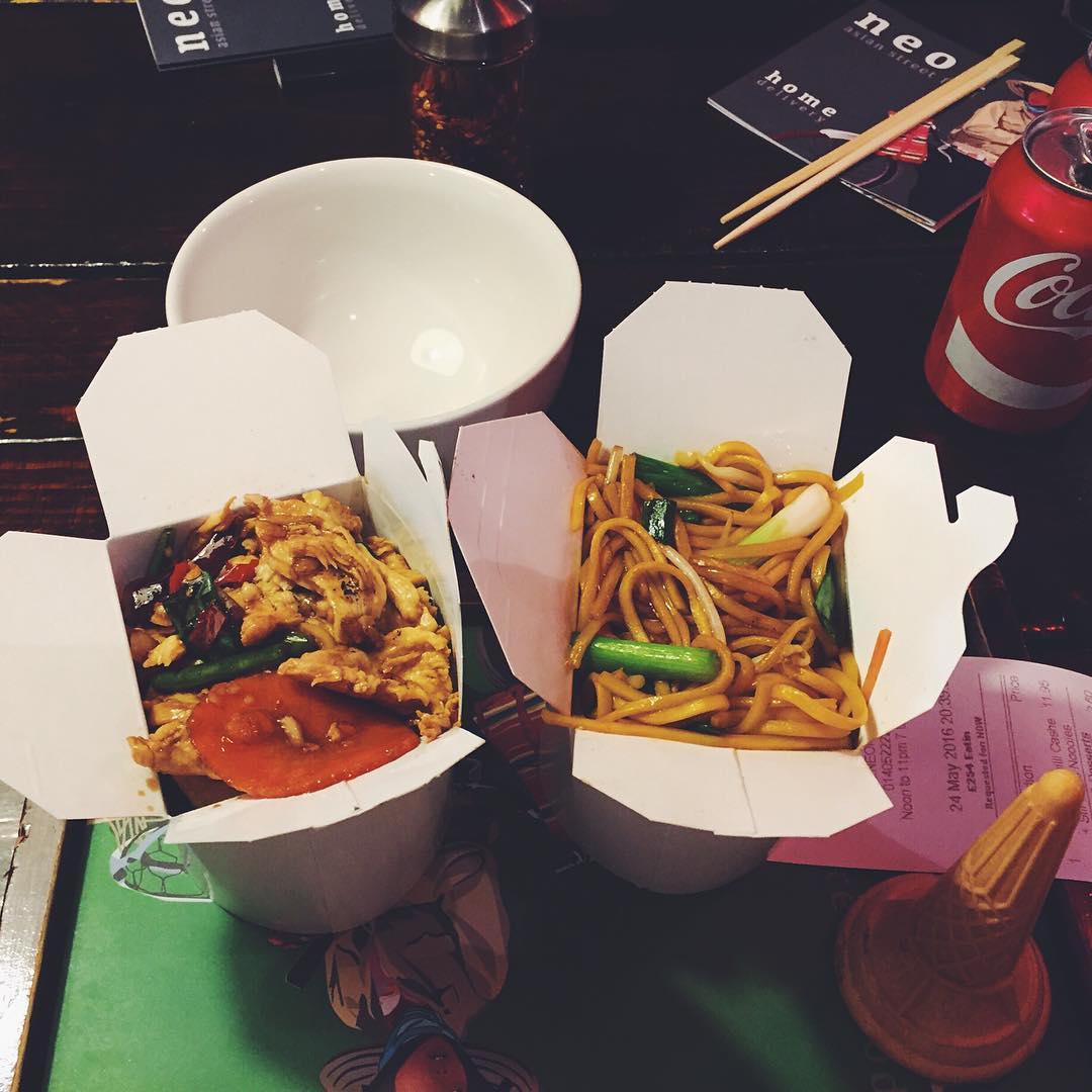 Neon Asian Street Food 매장 이미지