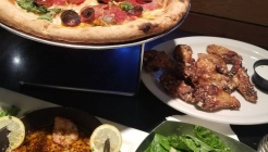 Max's Coal Oven Pizzeria 매장 이미지