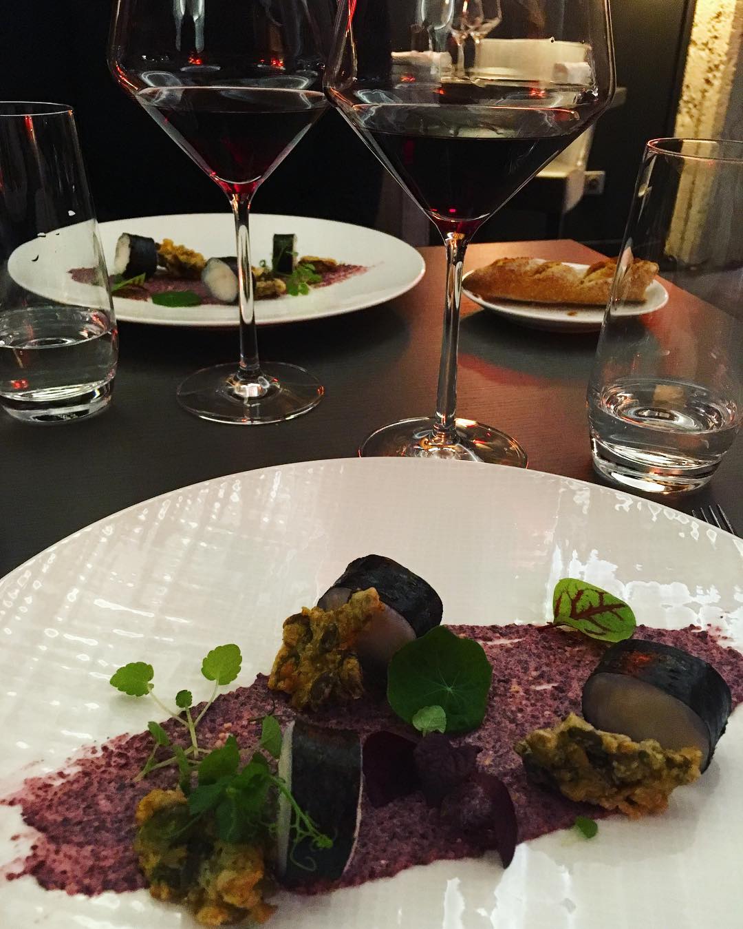Burgundy Lounge 매장 이미지