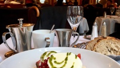 Le Grand Cafe Des Negociants 매장 이미지