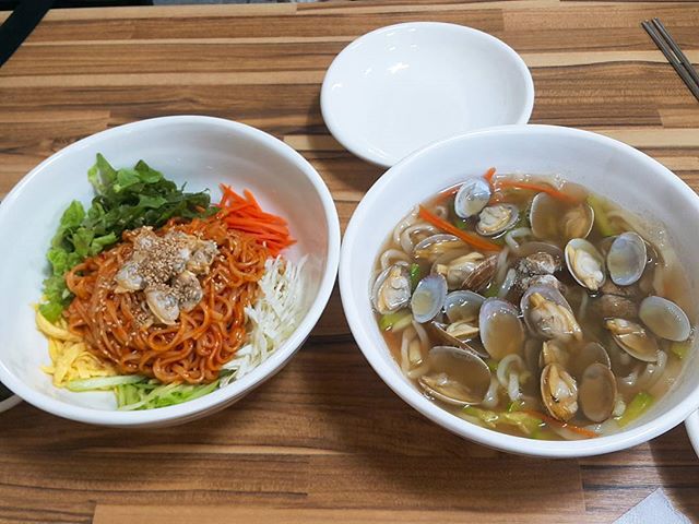바지라기 매장 이미지