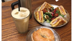 더소나무 매장 이미지