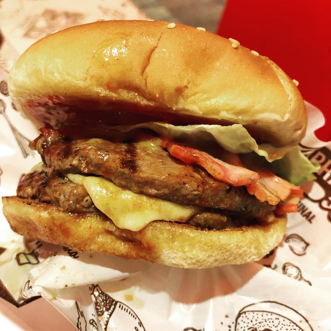 Hamburguesas El Corral 매장 이미지