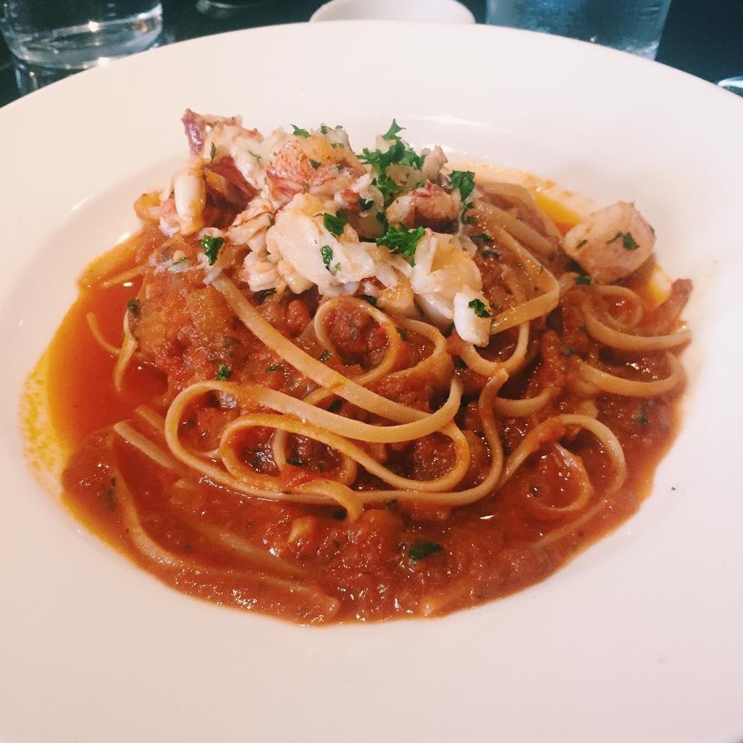 Parsonage Bar & Grill 매장 이미지
