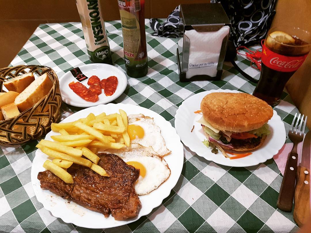 Cafeteria Wamba 매장 이미지
