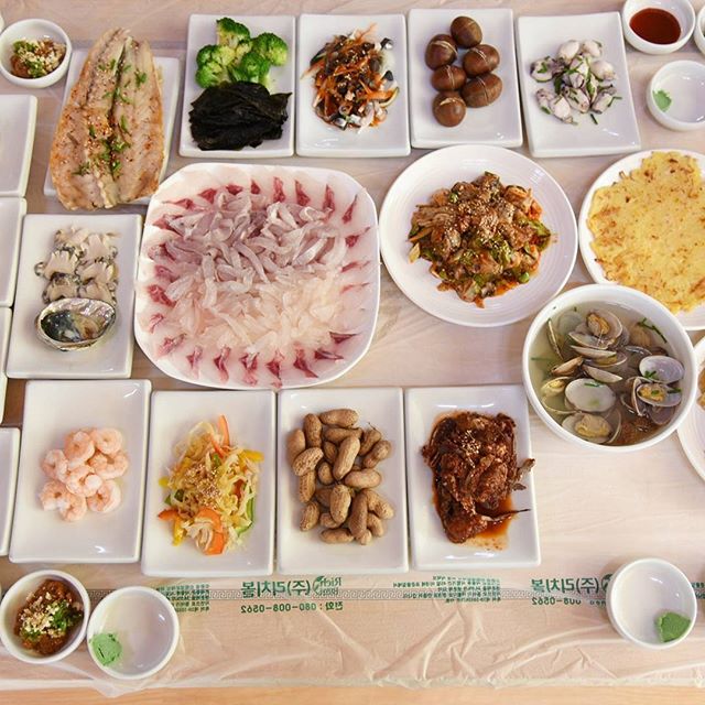 용화횟집 매장 이미지