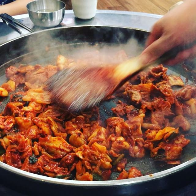 춘천닭갈비 매장 이미지