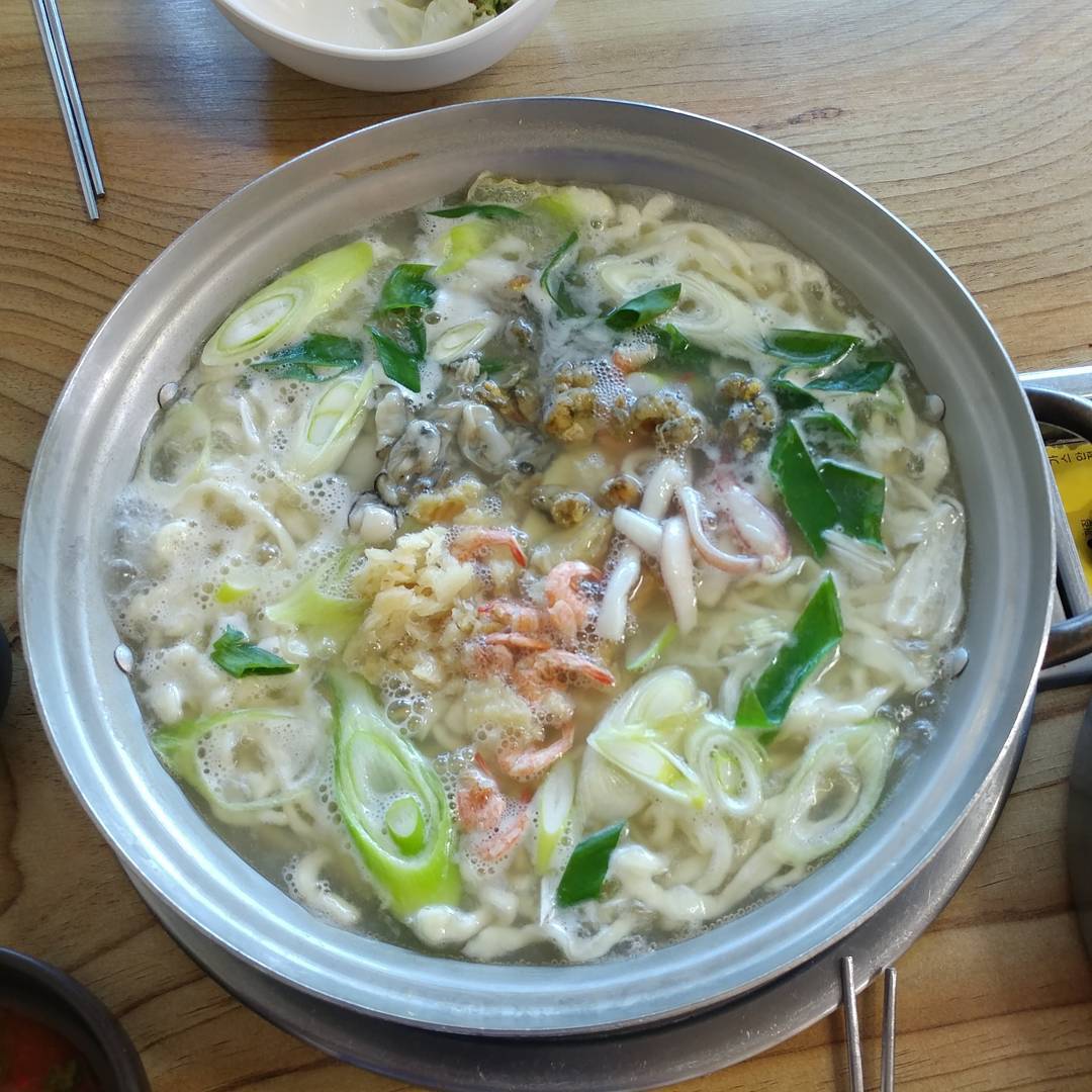 마리해물칼국수 매장 이미지