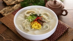 명동칼국수 매장 이미지