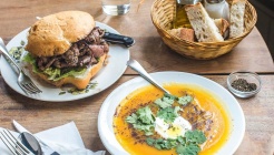 The Eagle 매장 이미지