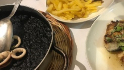 Les quinze nits 매장 이미지