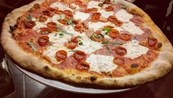 Lombardi 매장 이미지