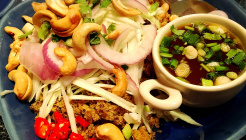 Yum & Tum Sukhumvit 매장 이미지