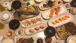 Fuji 매장 이미지