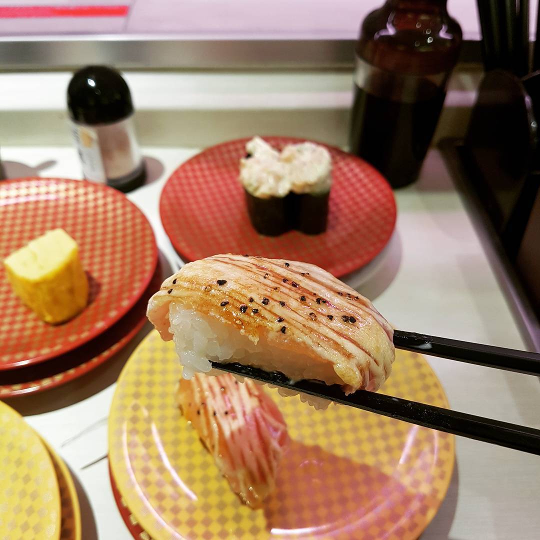 Uobei Sushi Hakata 매장 이미지
