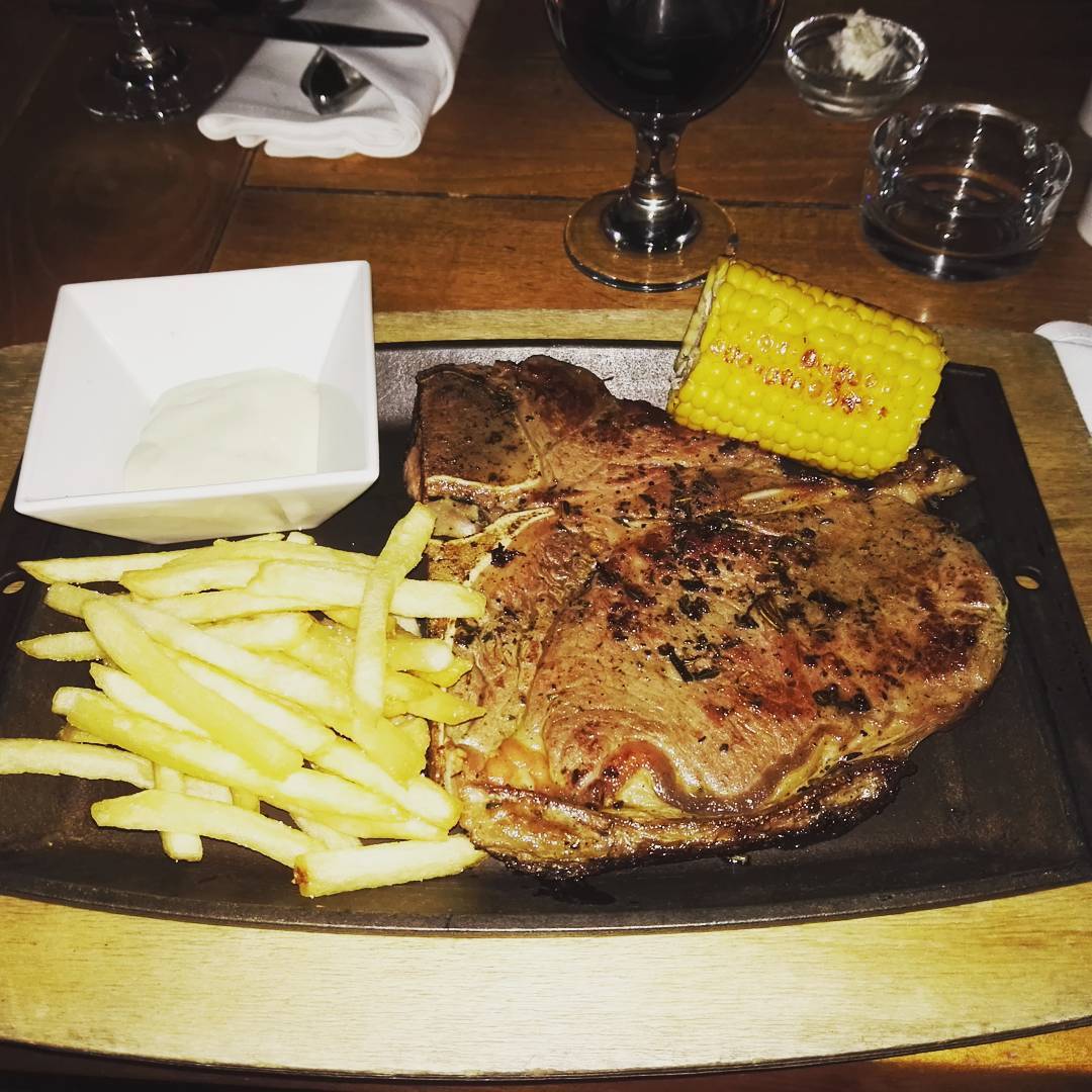 U Prince Hotel Restaurant 매장 이미지