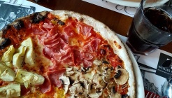 Zum Weissen Kreuz 매장 이미지