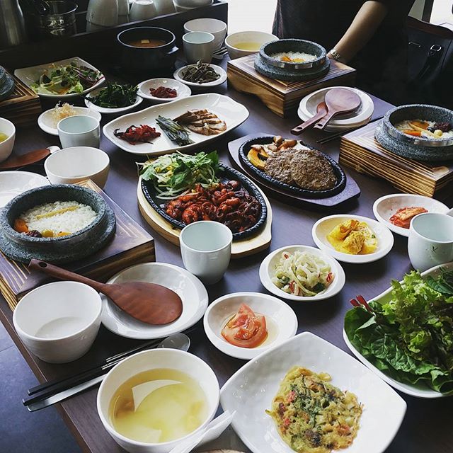 용수산한상차림 매장 이미지