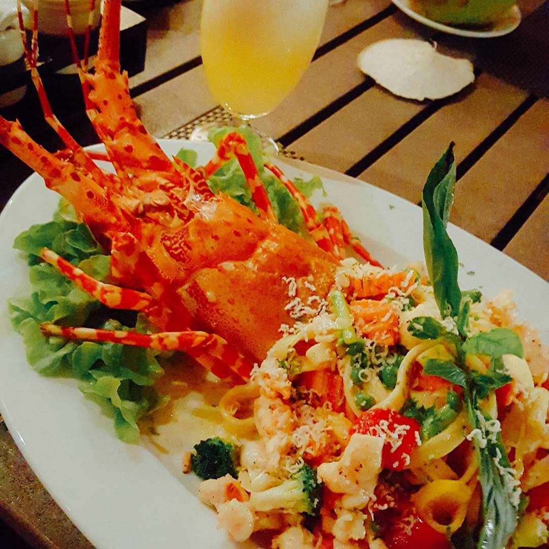 The Cliff Bar & Grill 매장 이미지