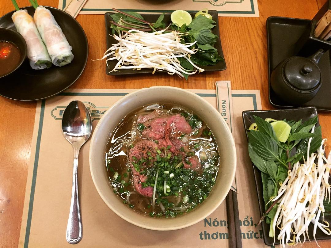 PHO24 매장 이미지