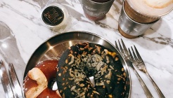 프롬더어스 매장 이미지