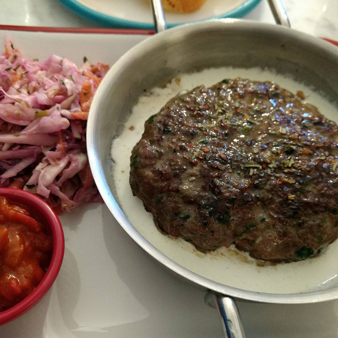 Istanbul Restaurant 매장 이미지