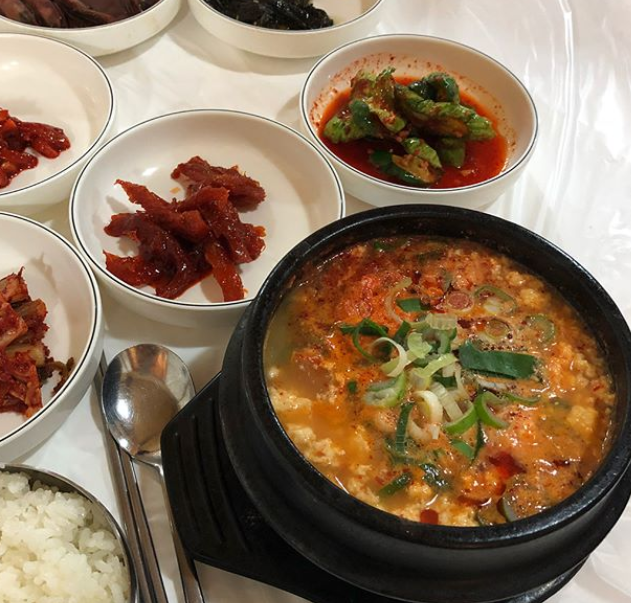 대청마루 매장 이미지