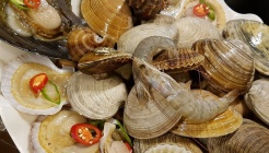 연안부두조개구이 매장 이미지