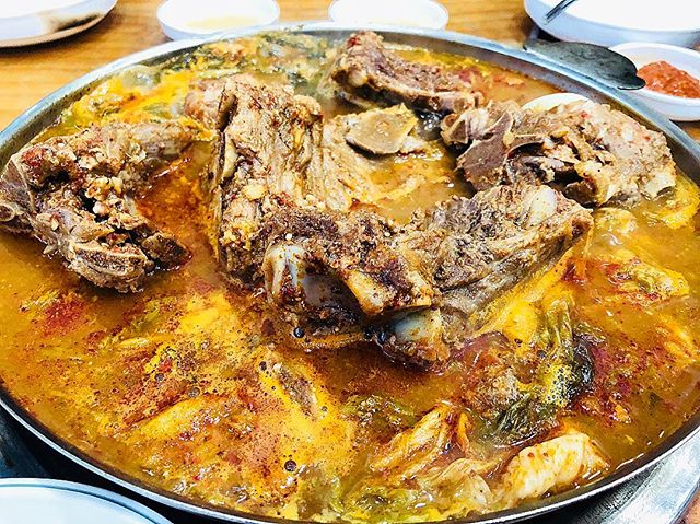 큰마당감자탕 매장 이미지