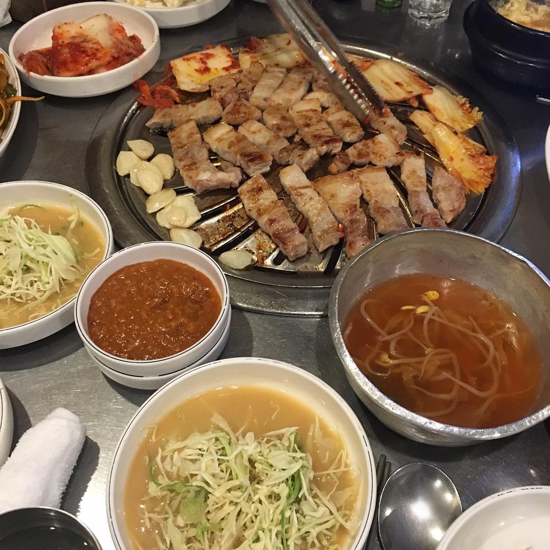 오줌장군 매장 이미지