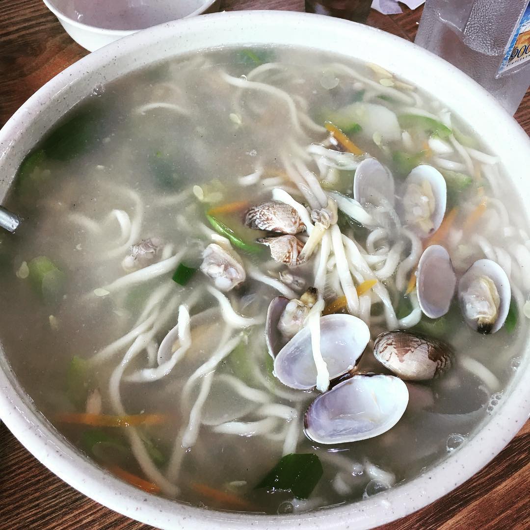 33호 할머니칼국수 매장 이미지
