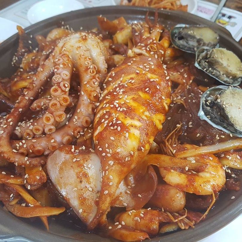 엉클짱왕해물탕찜 매장 이미지