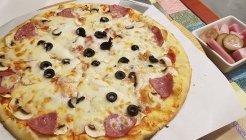 슈네화덕피자 매장 이미지