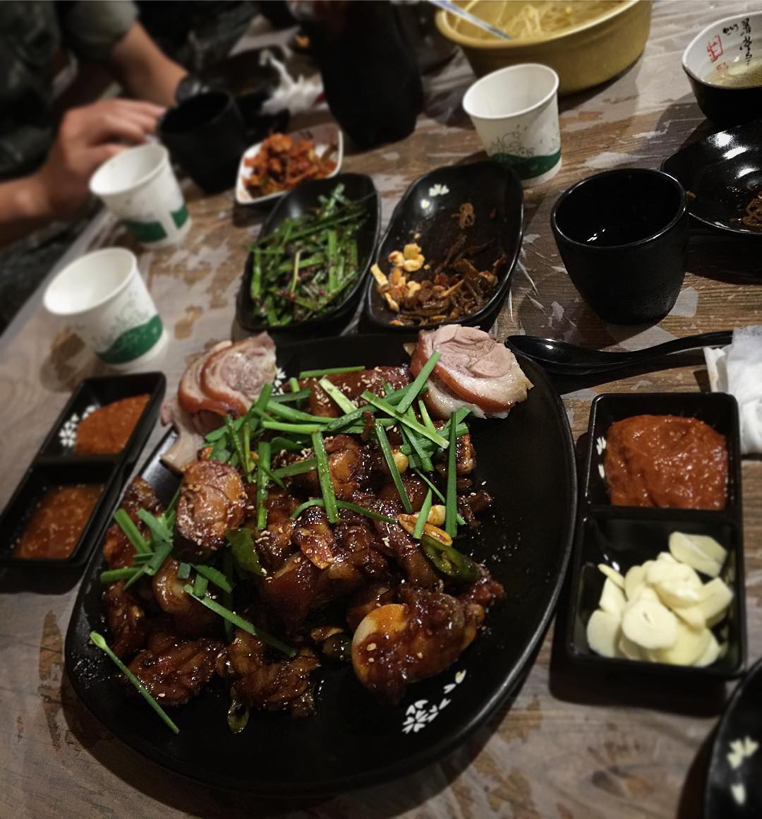 족발공장 매장 이미지