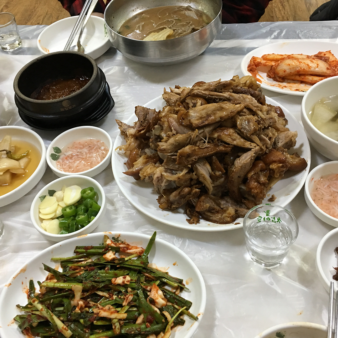 황기족발 콧등치기 동광식당 매장 이미지