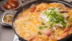 이대포사골부대찌개 매장 이미지