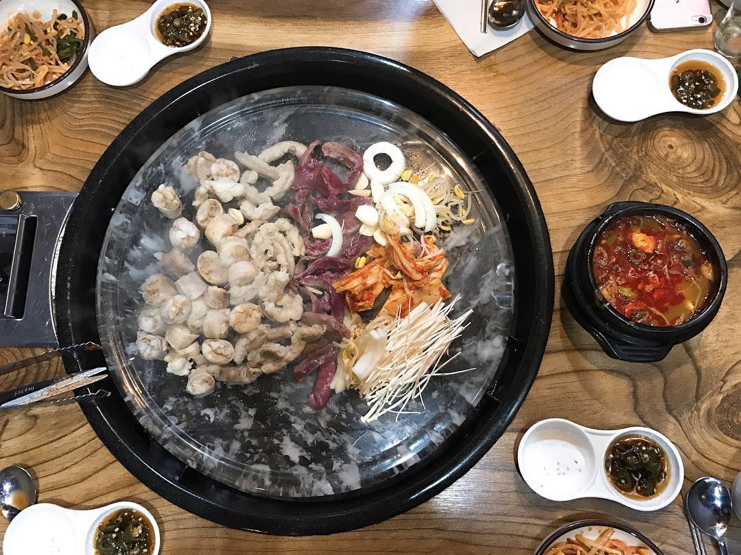 우특심한우곱창 매장 이미지
