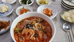 동해활어자연산전문점 매장 이미지