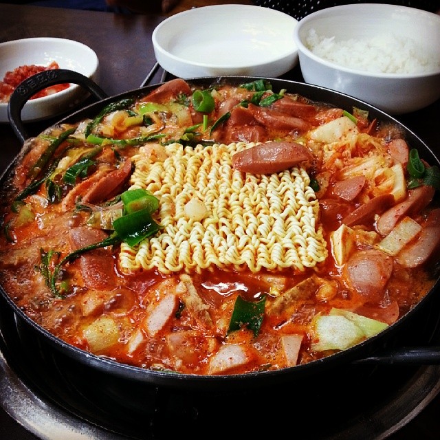 호수부대찌개 매장 이미지