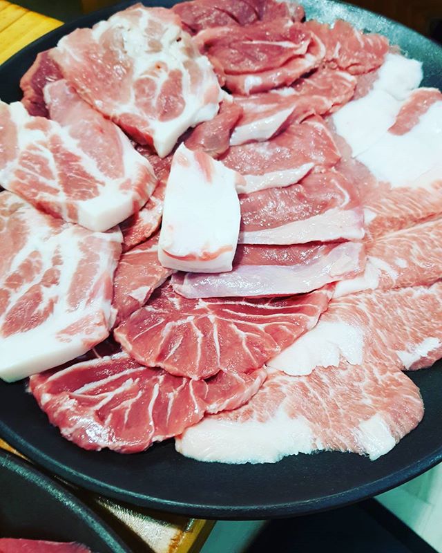 뒷고기 매장 이미지