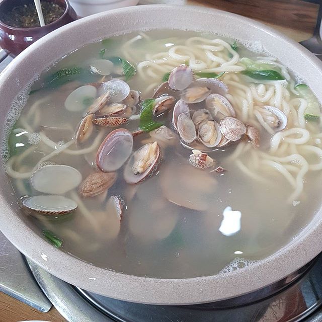 섬마을바지락칼국수 매장 이미지