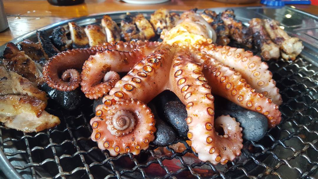 LDH맥반석문어숯불닭갈비 매장 이미지