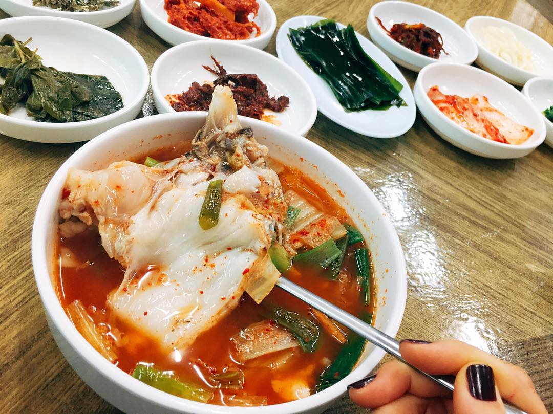칠형제곰치국 매장 이미지