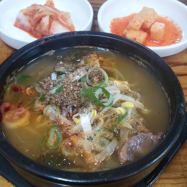 통나무식당 매장 이미지