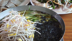 동이네막국수 매장 이미지