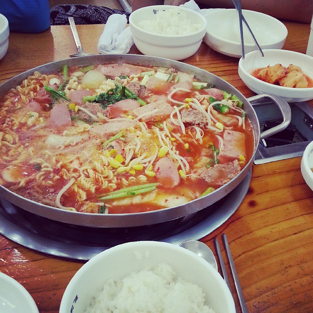 함지부대찌개 매장 이미지
