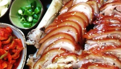 돼지가족 매장 이미지