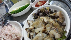 돌머리수산 매장 이미지
